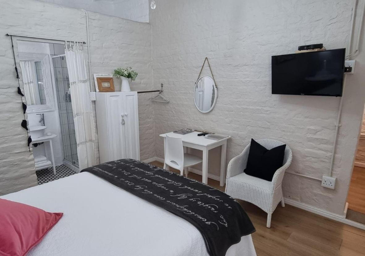 מלון Graaff-Reinet Rietjiesbos Self Catering מראה חיצוני תמונה