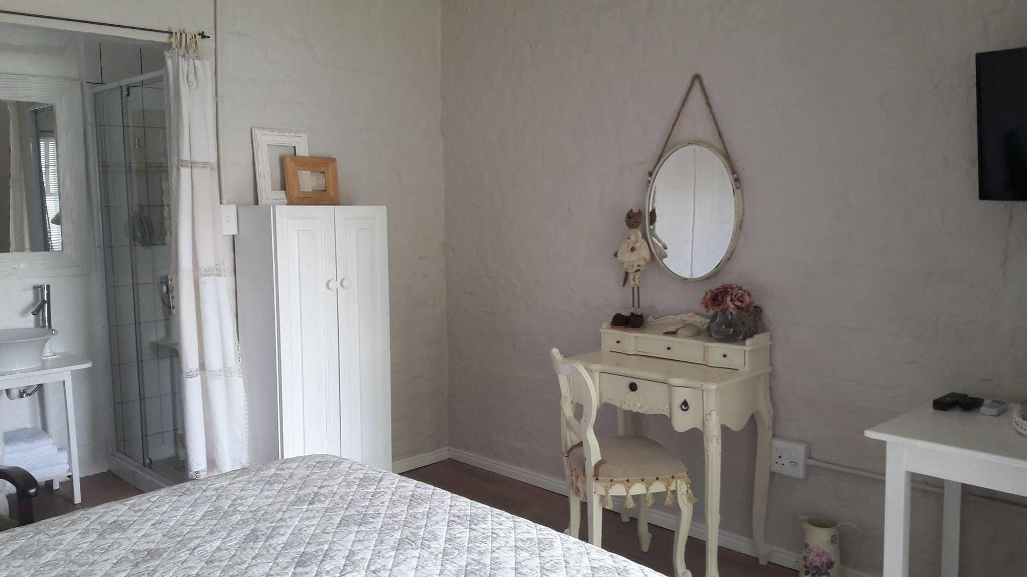 מלון Graaff-Reinet Rietjiesbos Self Catering מראה חיצוני תמונה